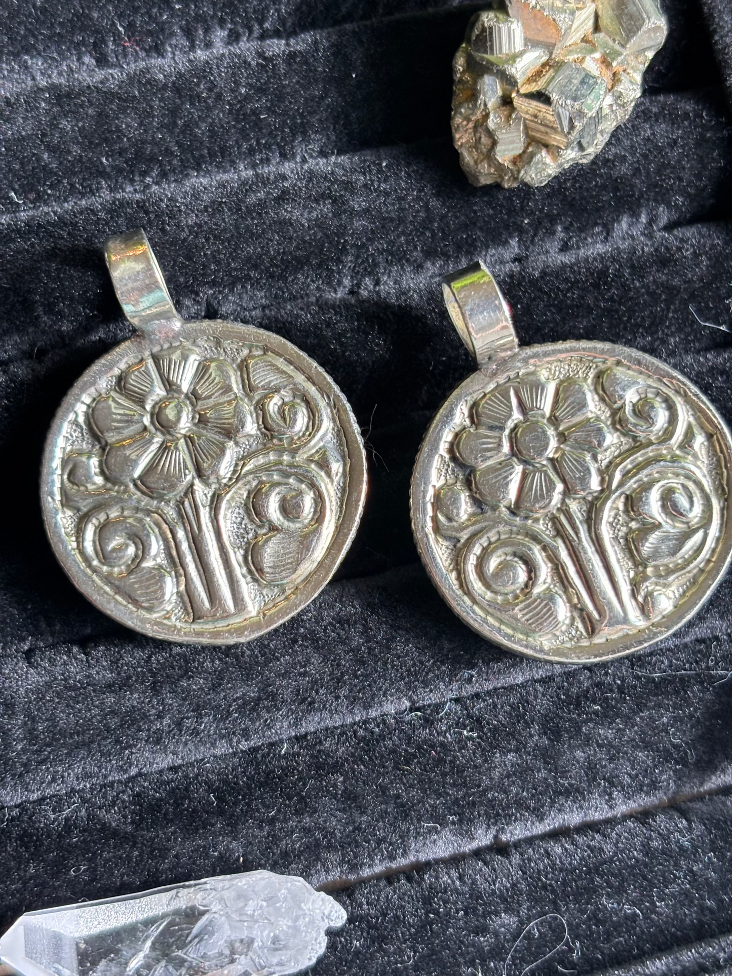 Buffalo Bone - SMALL - FULL Moon pendant - Tibetan Silver