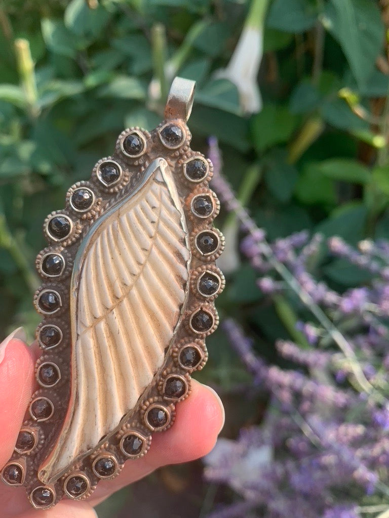 Buffalo Bone - Black Onyx - Feather pendant - Tibetan Silver