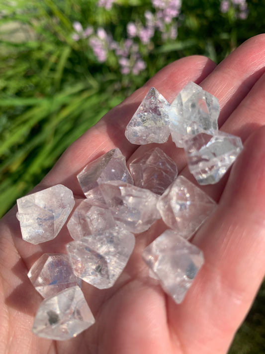 Apophyllite Points Zeolite SMALL | Bundle of 4