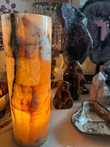 Onyx Energy Lamp