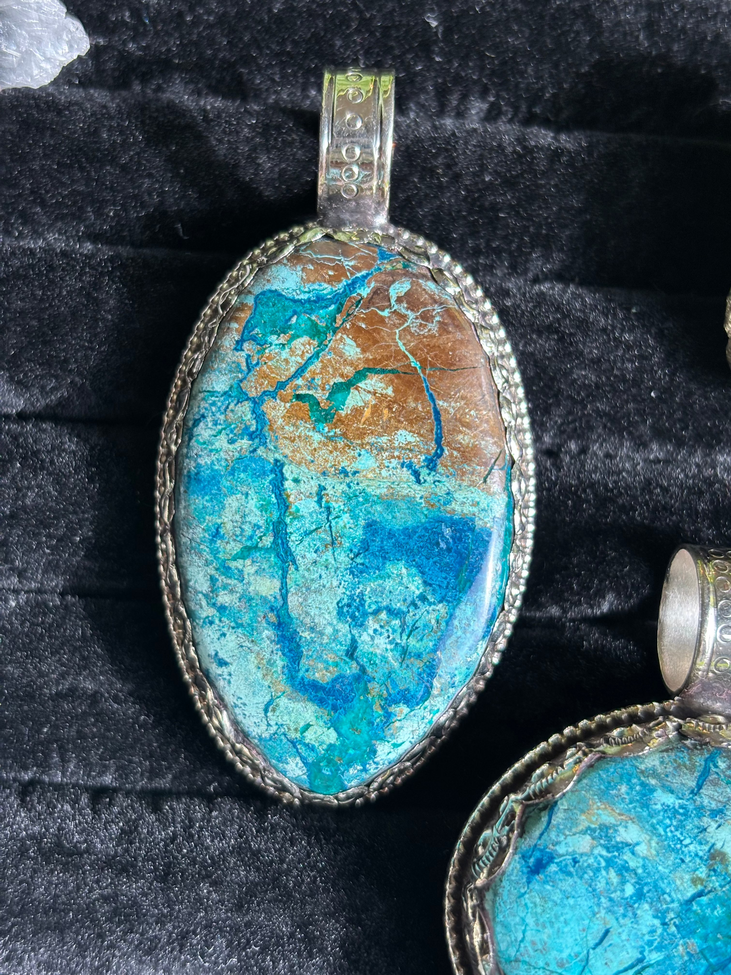 Chrysocolla pendant - Tibetan Silver