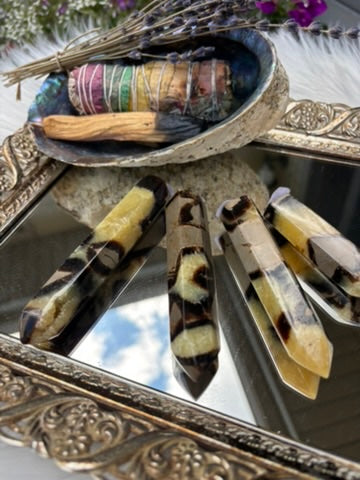 Septarian point | Madagascar