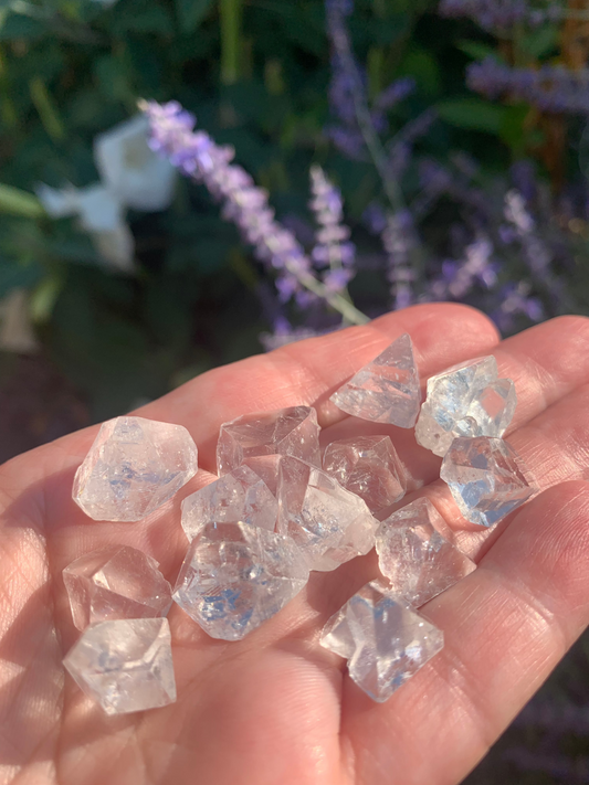 Apophyllite Points Zeolite SMALL | Bundle of 4