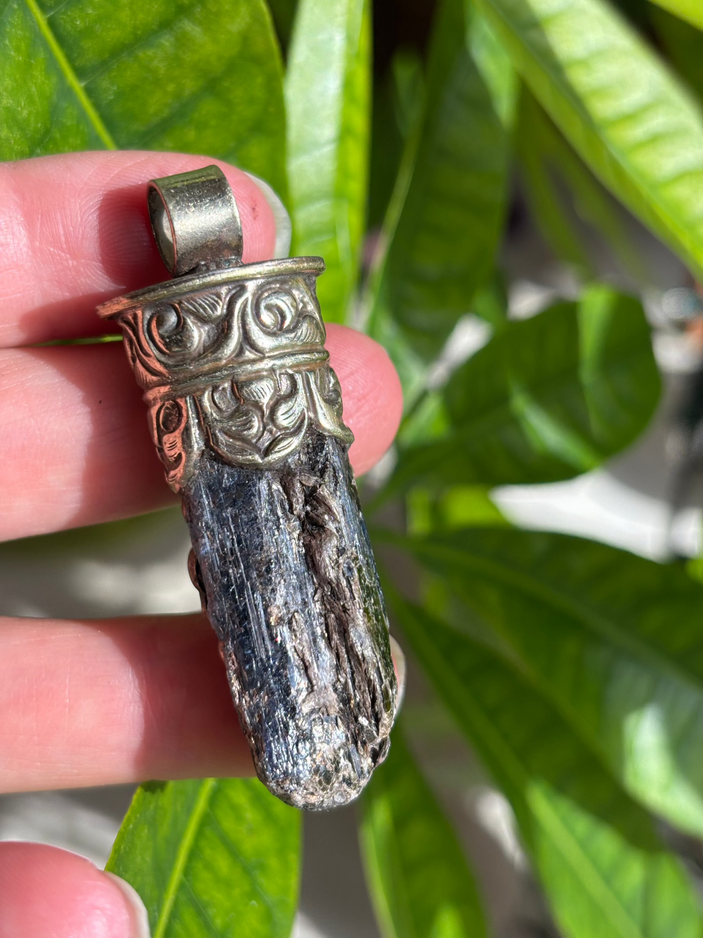 Black Kyanite with Rainbow Moonstone pendant - Tibetan Silver
