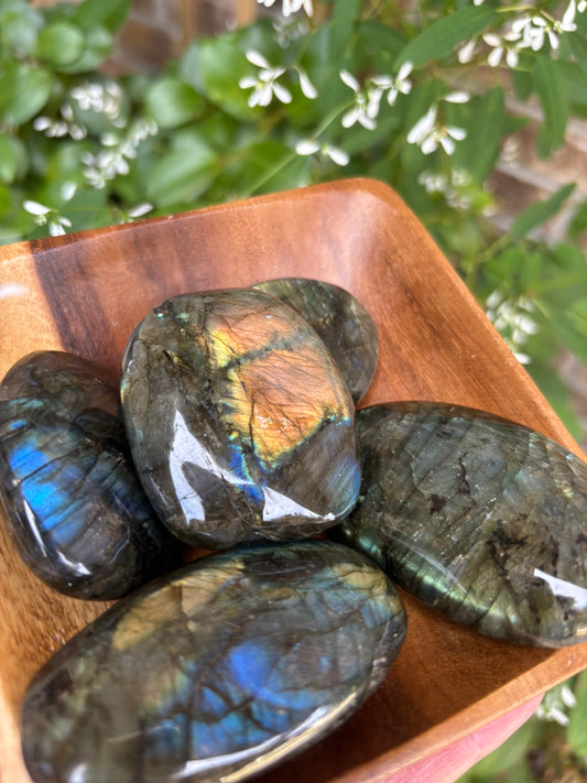 Labradorite - Palm Stone | Madagascar