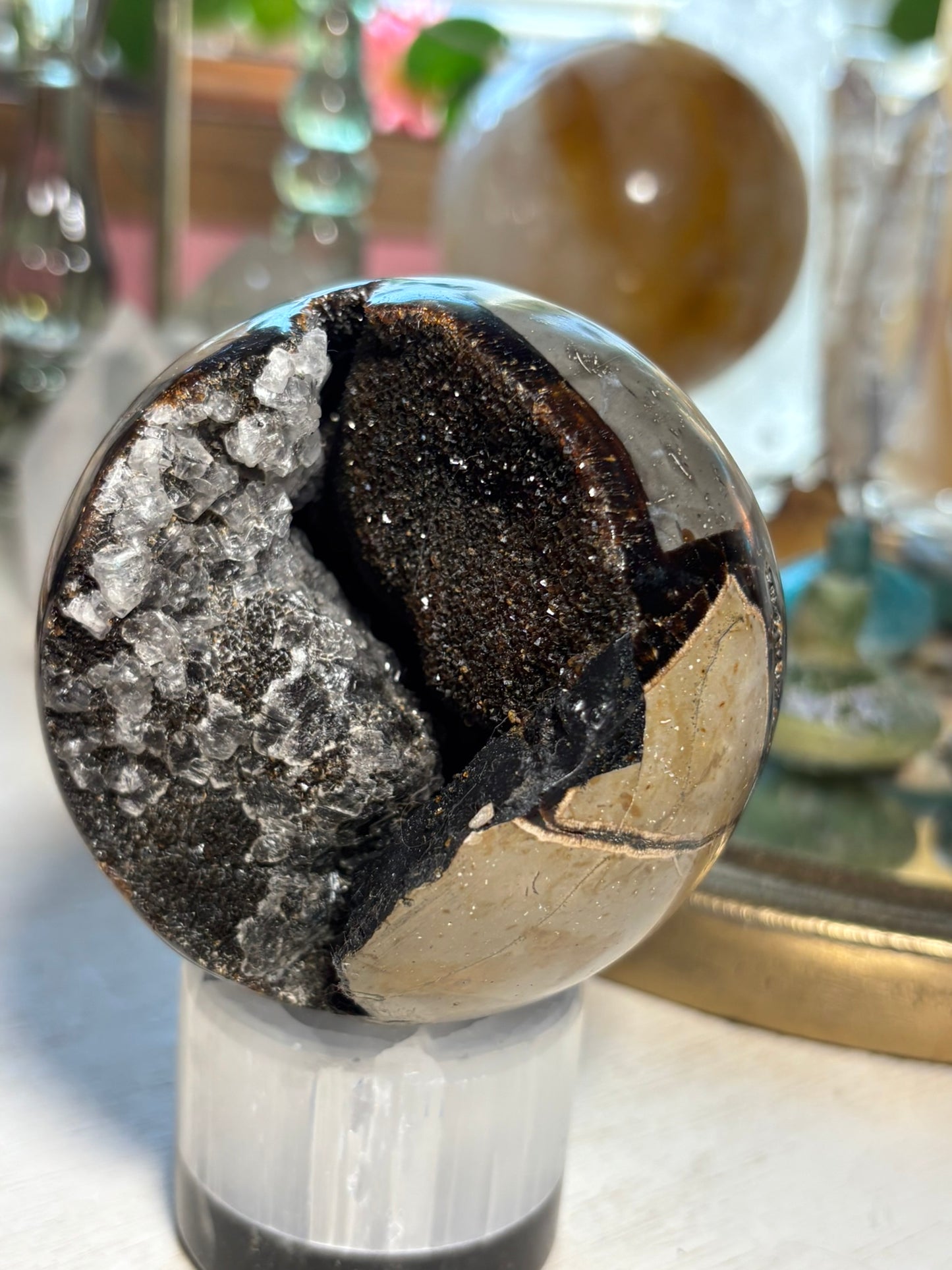 Septarian Druzy Sphere with Quartz point | Madagascar