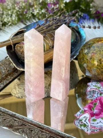 Rose Quartz obelisk | India