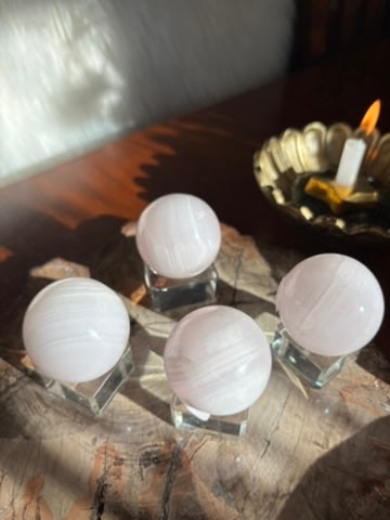 Mangano Pink Calcite - sphere - Pakistan