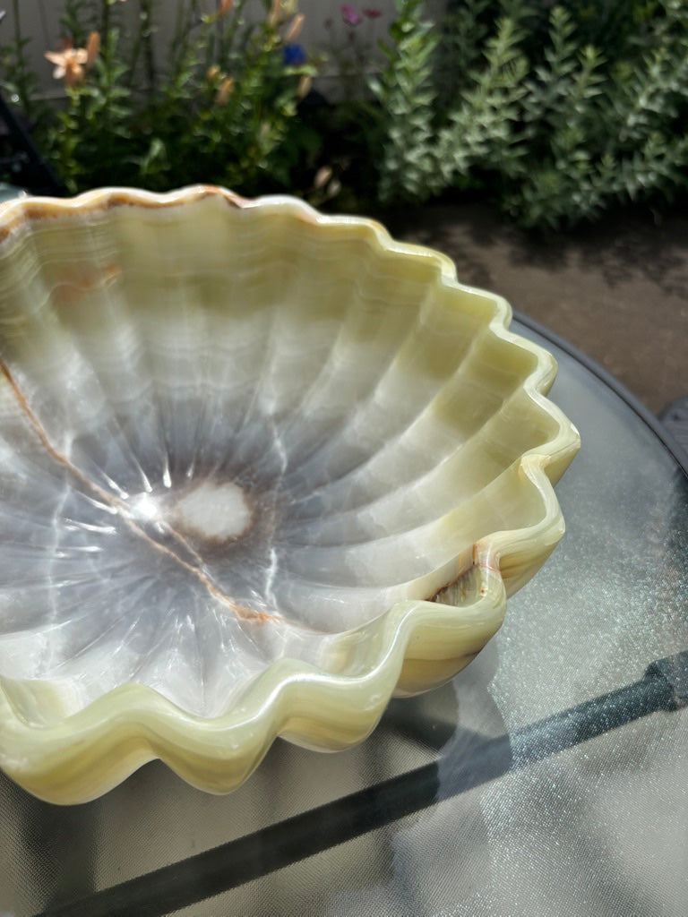 Onyx Fruit Bowl 2