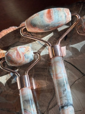Crazy Lace Agate Crystal Facial Roller