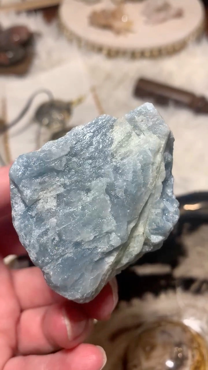 Aquamarine natural