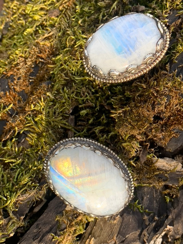 Rainbow Moonstone ring - Tibetan Silver