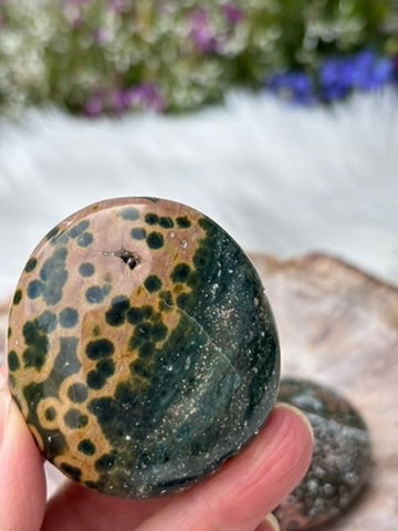 Kabamby Ocean Jasper - Palm Stone - Madagascar