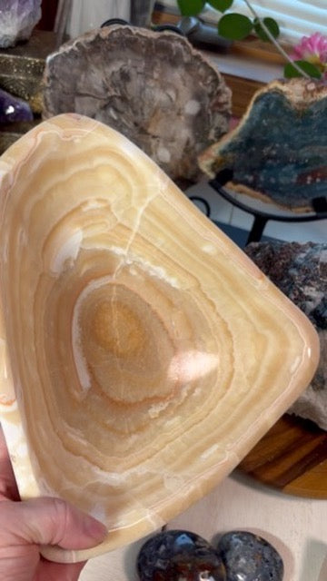 Aragonite Bowl - Morocco