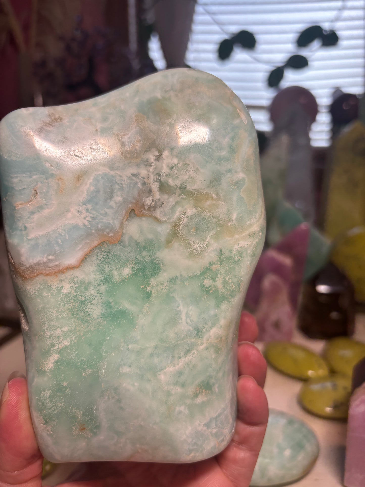 Caribbean Calcite - Free Form - Pakistan
