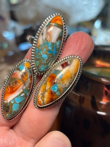 Spiny Oyster and Turquoise Rings with Copper