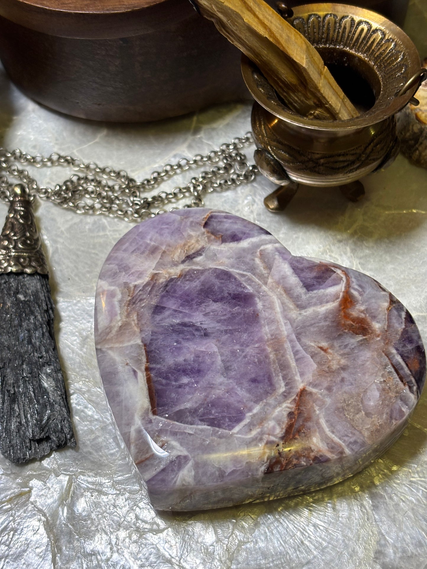 Dream Amethyst - Heart | Uruguay