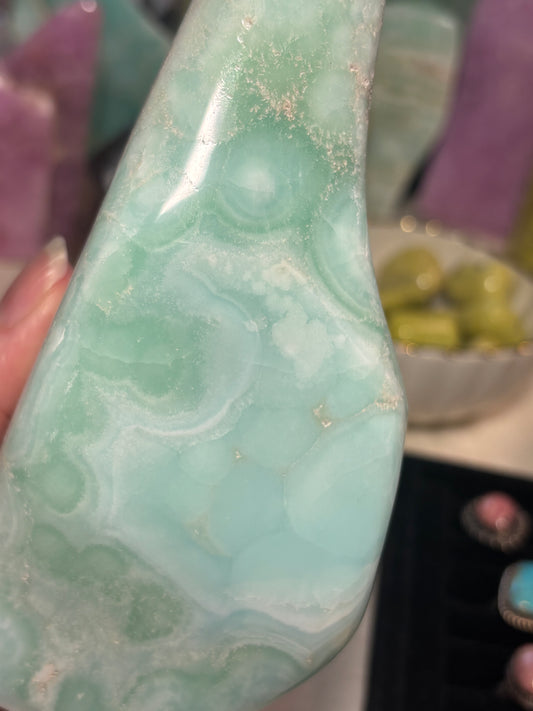 Caribbean Calcite - Free Form - Pakistan
