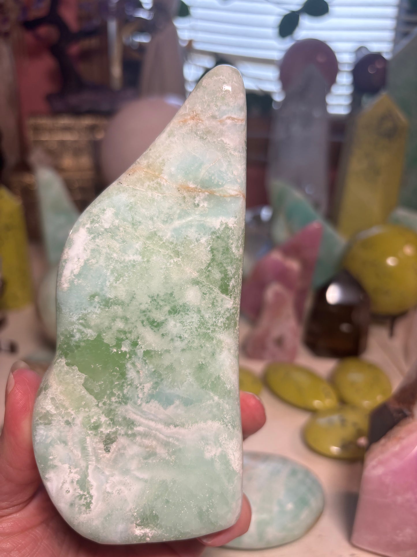 Caribbean Calcite - Free Form - Pakistan