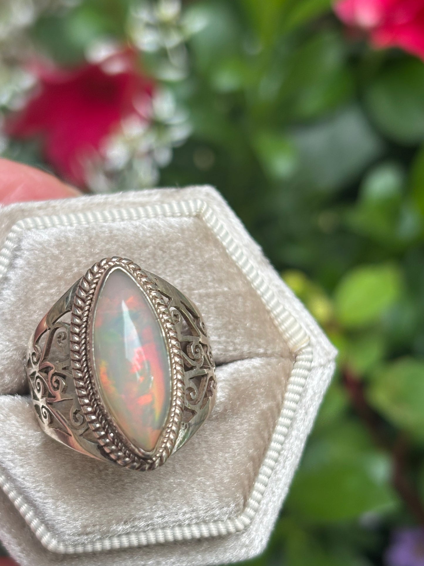Opal ring - Size 8 - Nepal