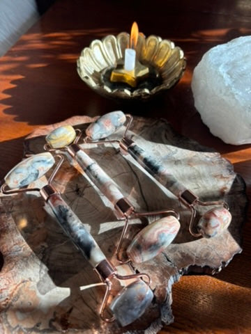 Crazy Lace Agate Crystal Facial Roller
