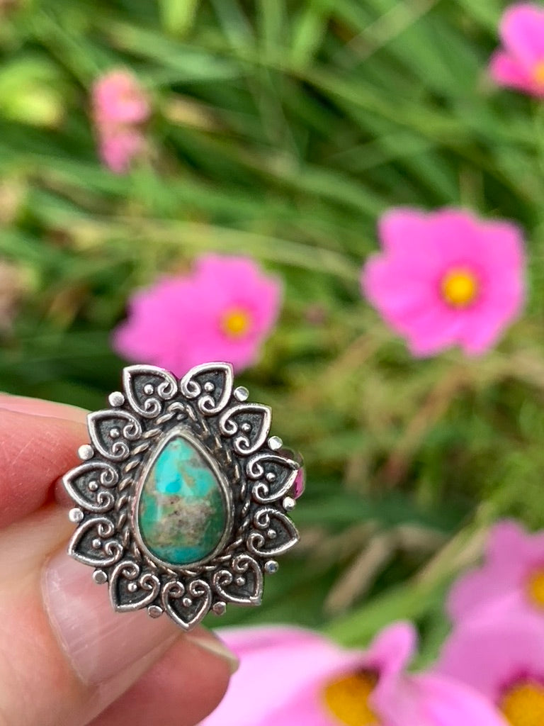 Turquoise Ring size 8