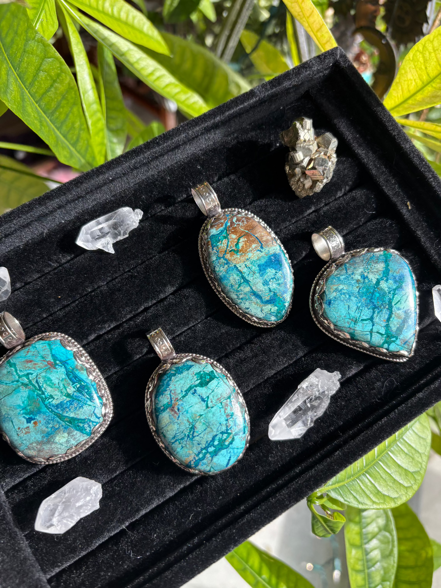 Chrysocolla pendant - Tibetan Silver