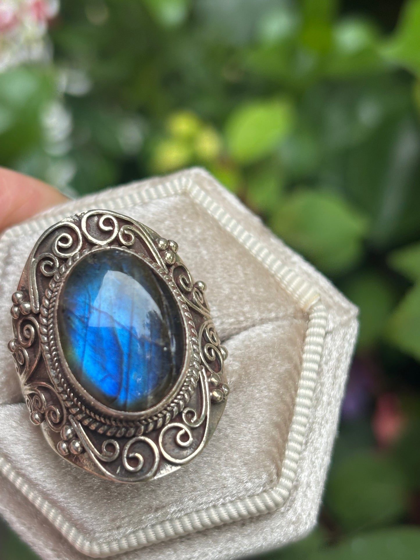 Labradorite ring - Size 8.5 - Nepal