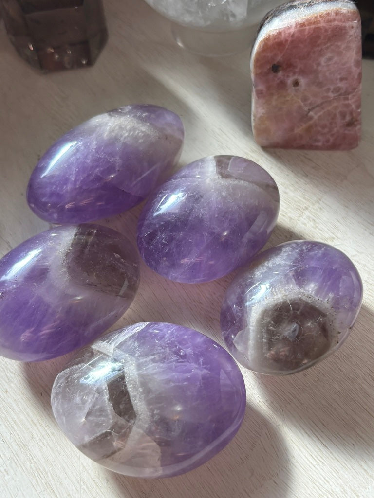 Dream Amethyst - Palm Stone | Madagascar