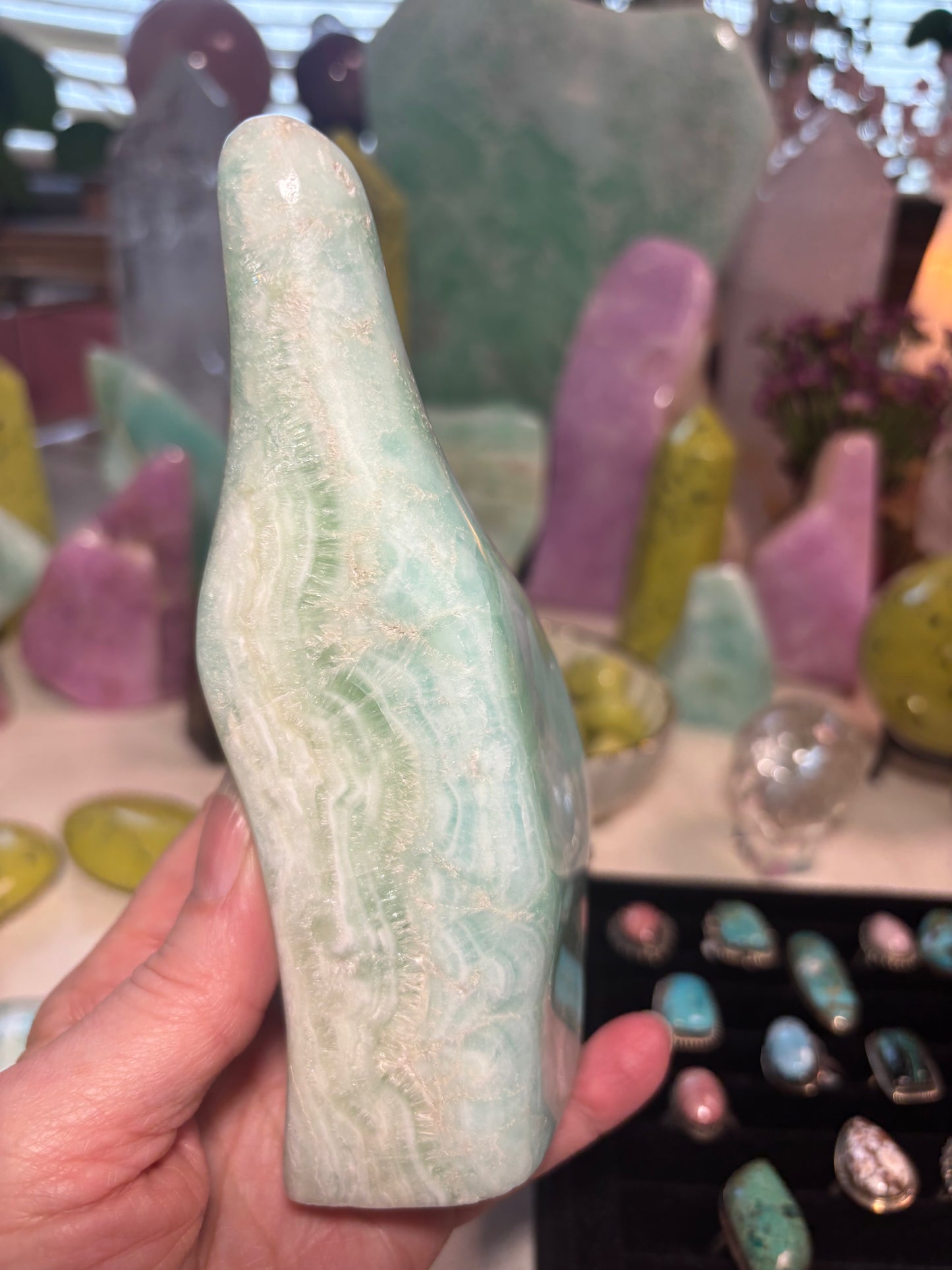 Caribbean Calcite - Free Form - Pakistan