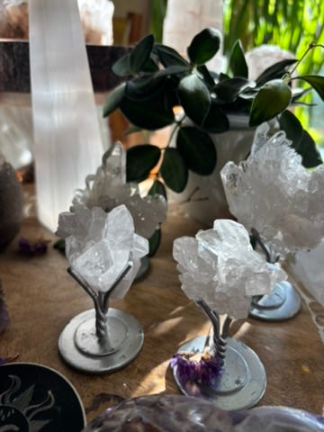 Mini Quartz Cluster on stand - Brazil