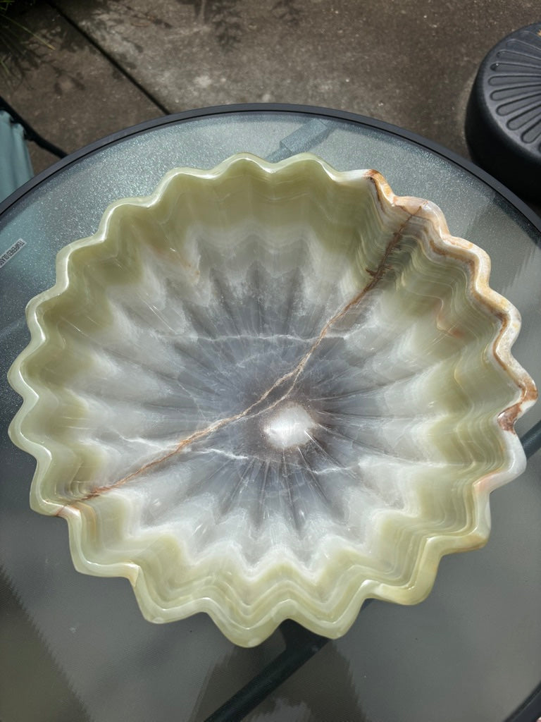 Onyx Fruit Bowl 2