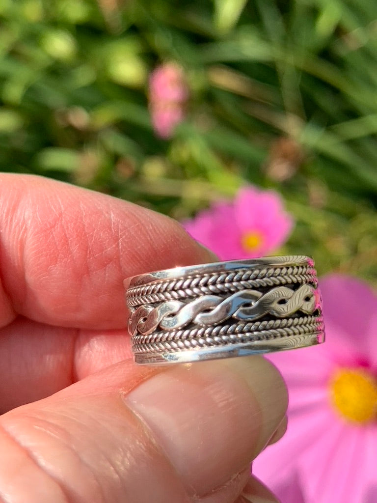 Sterling Silver Ring size 6