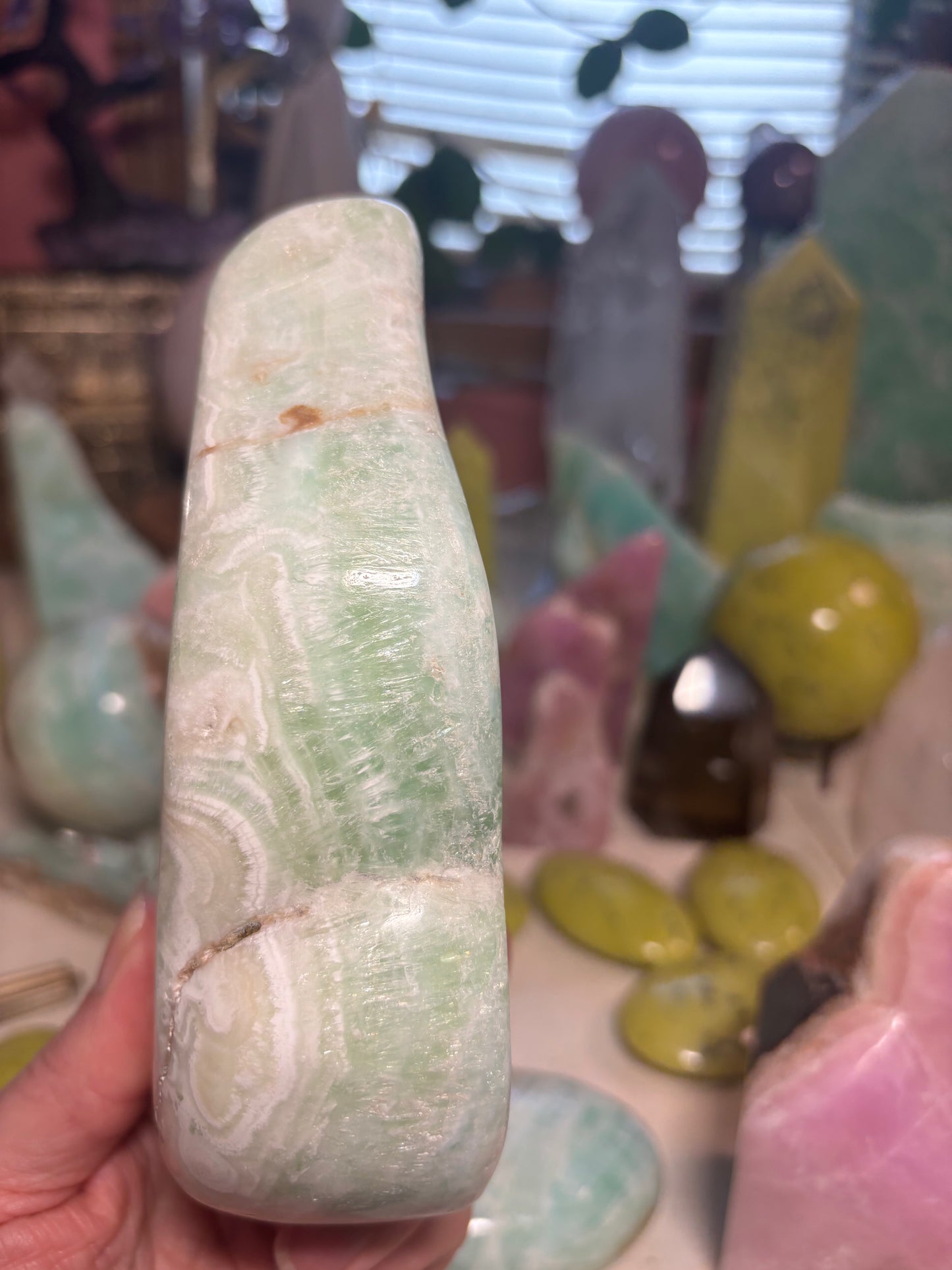 Caribbean Calcite - Free Form - Pakistan