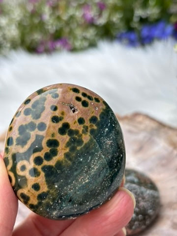 Kabamby Ocean Jasper - Palm Stone - Madagascar