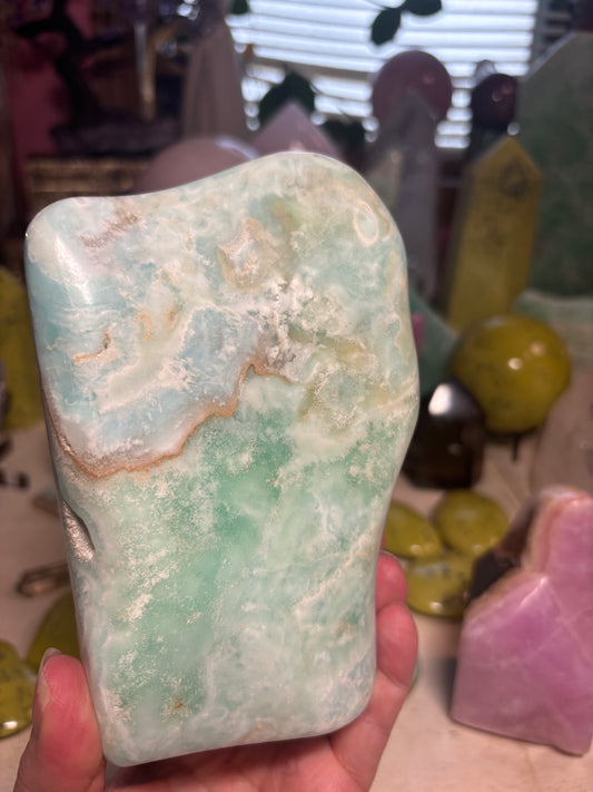 Caribbean Calcite - Free Form - Pakistan