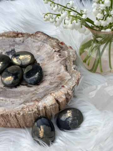 Healers Gold - Palm Stone