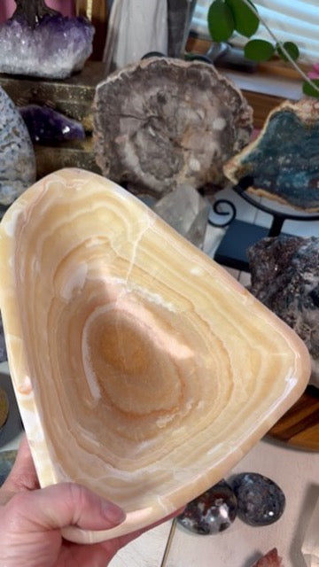 Aragonite Bowl - Morocco