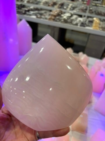 Mangano Pink Calcite - Flame - Pakistan