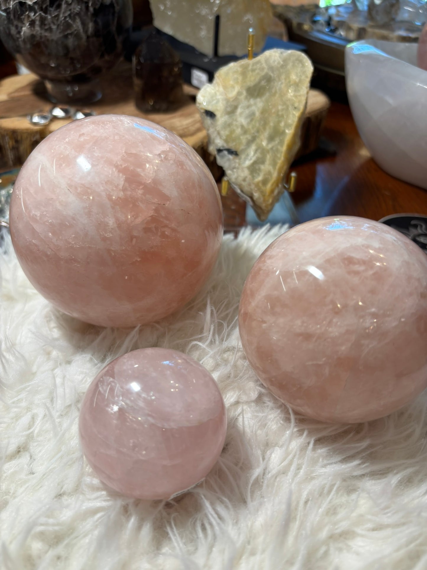 Rose Quartz | Sphere | Madagascar