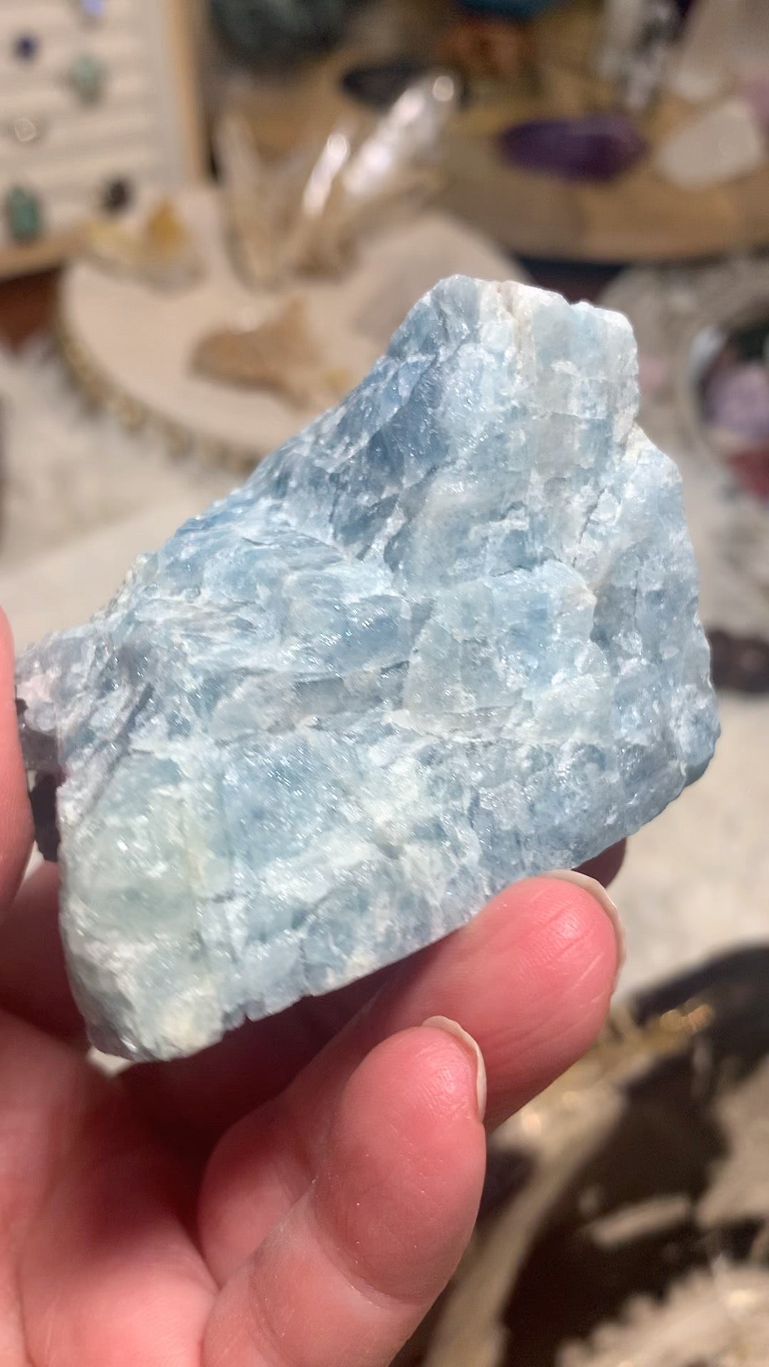 Aquamarine natural