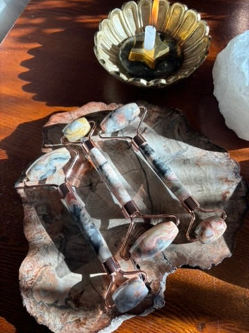 Crazy Lace Agate Crystal Facial Roller