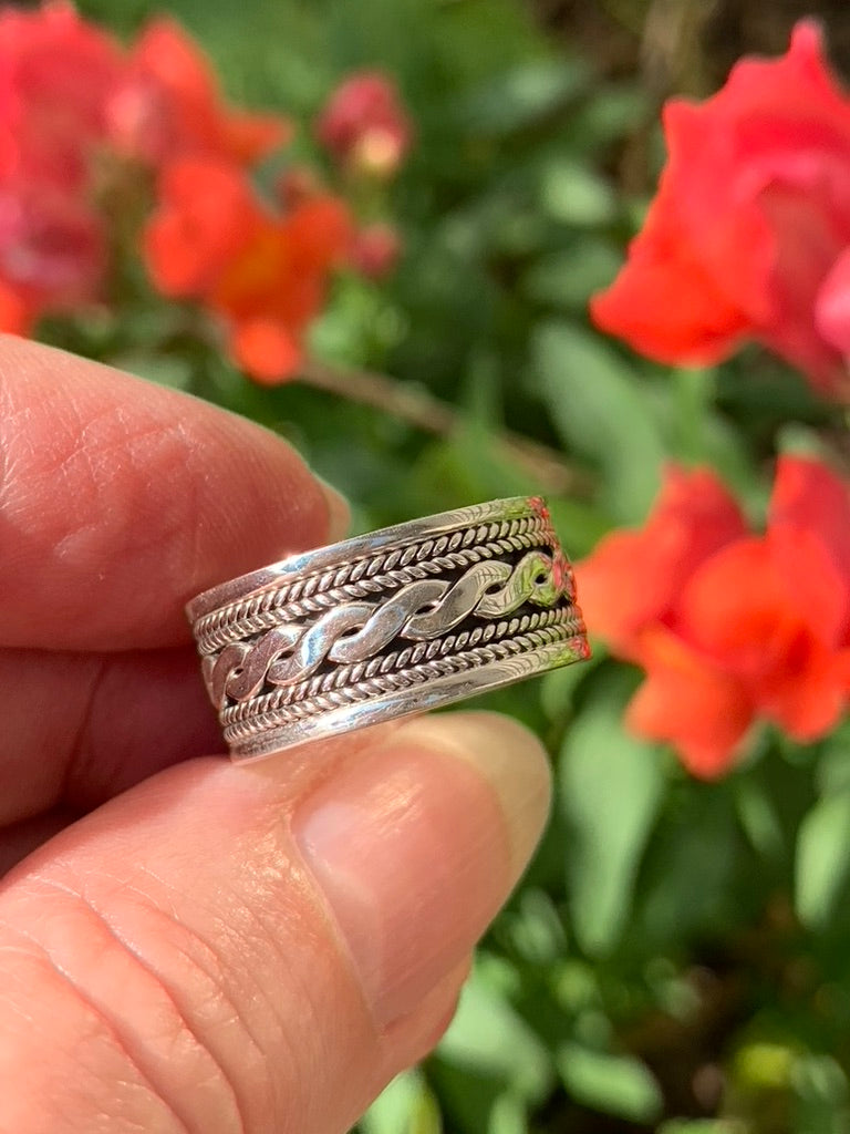 Sterling Silver Ring size 6