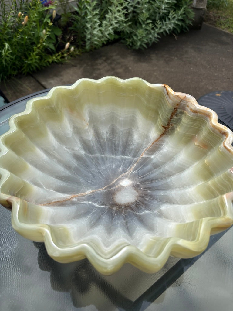 Onyx Fruit Bowl 2