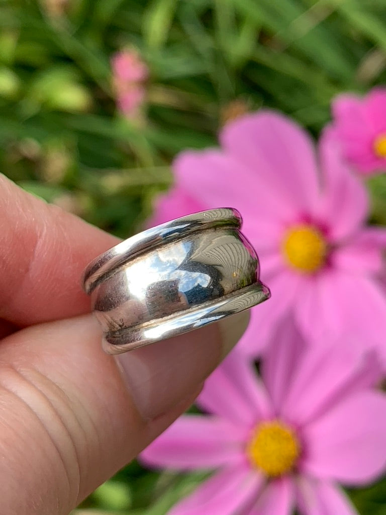 Sterling Silver Ring size 5.5