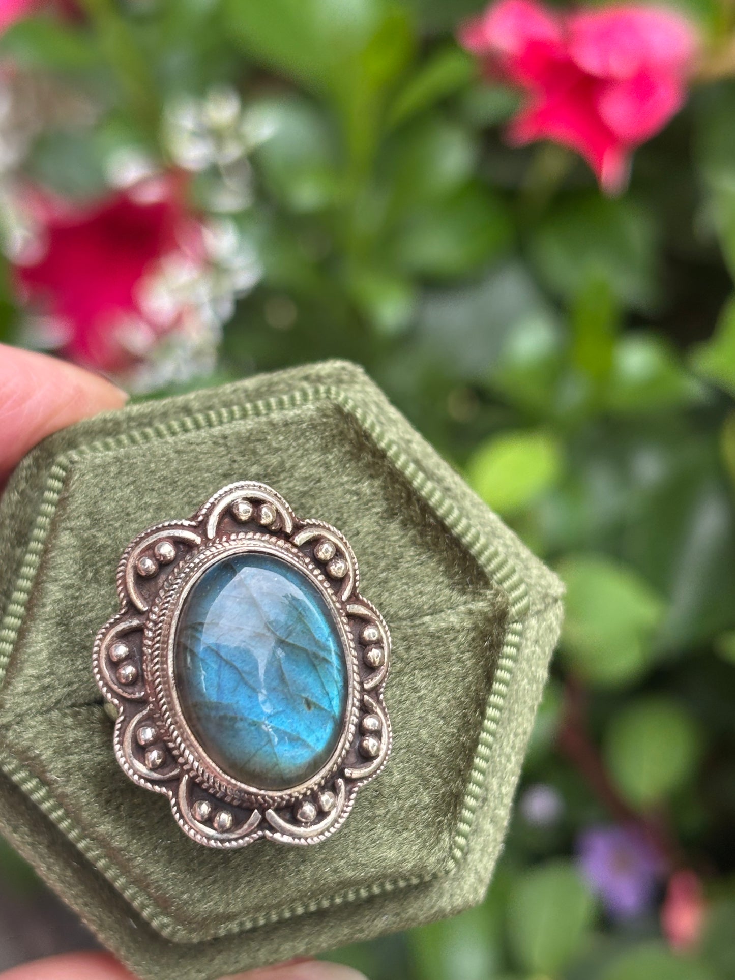 Labradorite ring - Size 7