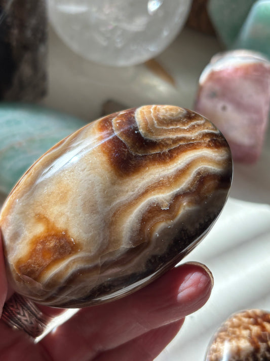 Chocolate Calcite - Palm Stone - Large | Pakistan